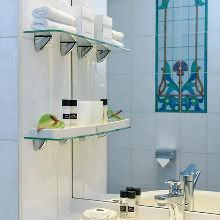 Hotel Tiffany By Fassbind 4*
